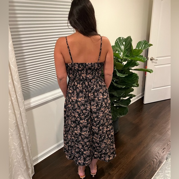 SHEIN Floral Dress - Picture 2 of 3